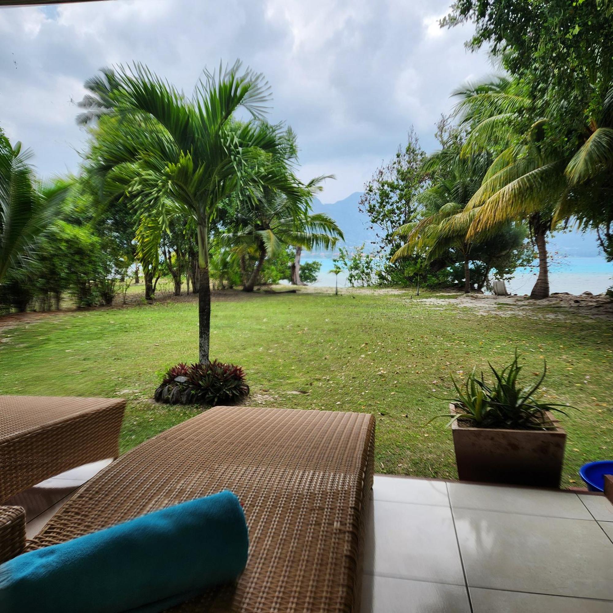 Surf Tropical Villa Takamaka セール島 エクステリア 写真
